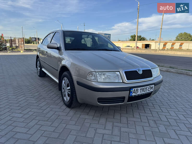 Лифтбек Skoda Octavia 2005 в Каменском