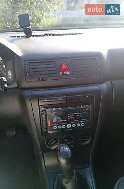 Универсал Skoda Octavia 2004 в 