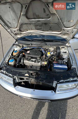 Лифтбек Skoda Octavia 2001 в 