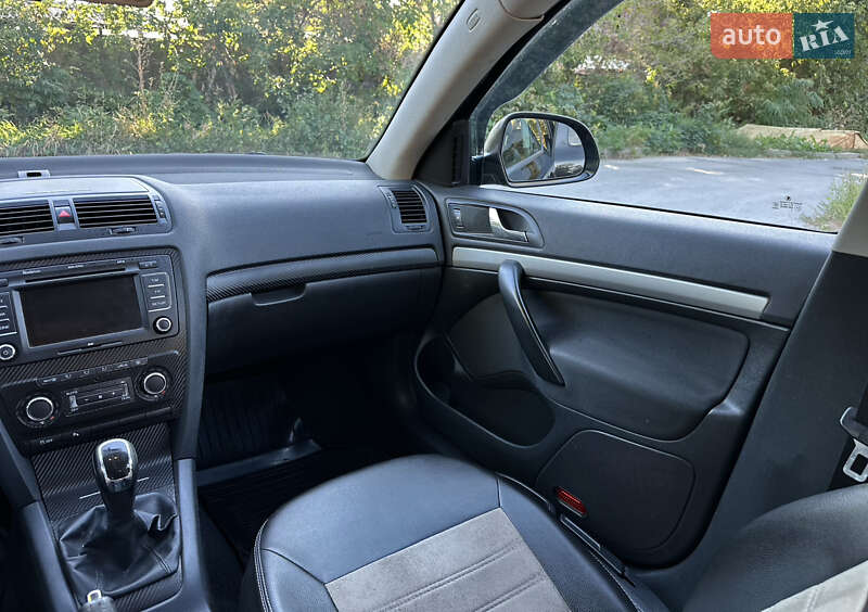 Универсал Skoda Octavia 2010 в Тернополе