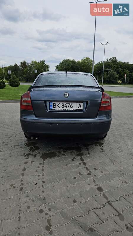 Лифтбек Skoda Octavia 2004 в Рожище