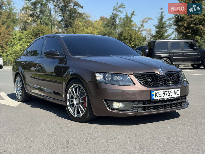 Лифтбек Skoda Octavia 2013 в 