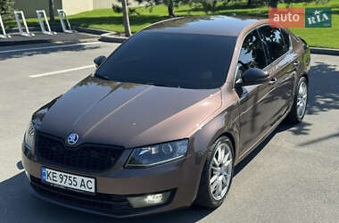 Лифтбек Skoda Octavia 2013 в 