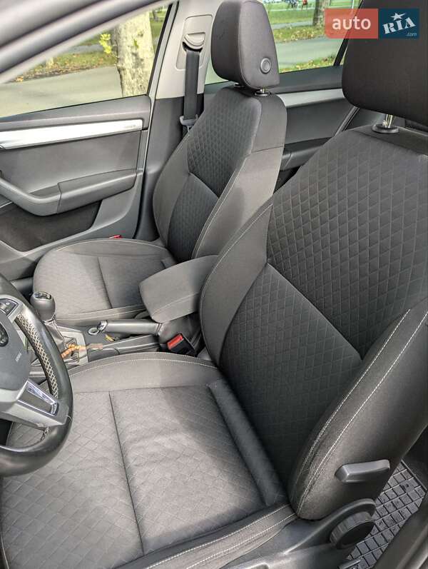 Універсал Skoda Octavia 2015 в Мукачевому