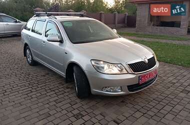 Универсал Skoda Octavia 2010 в 