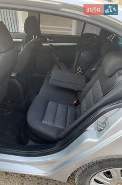 Лифтбек Skoda Octavia 2011 в 