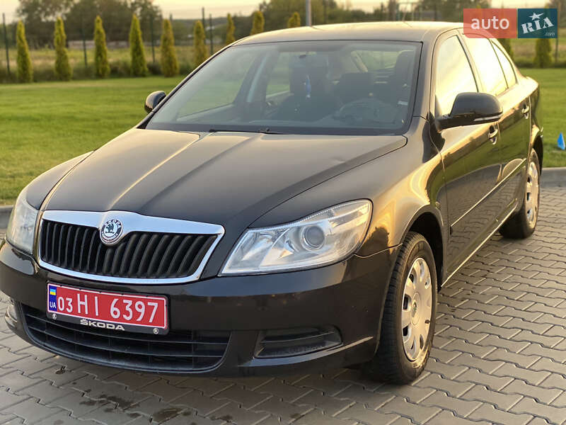 Лифтбек Skoda Octavia 2010 в Луцке