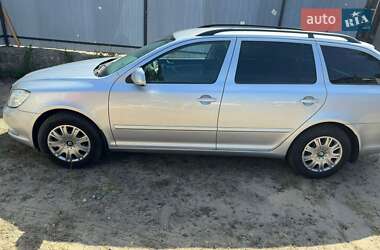Универсал Skoda Octavia 2011 в 