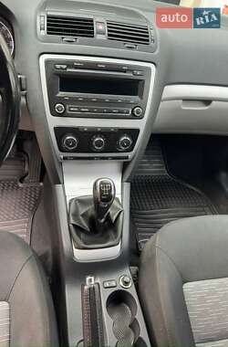 Универсал Skoda Octavia 2011 в 
