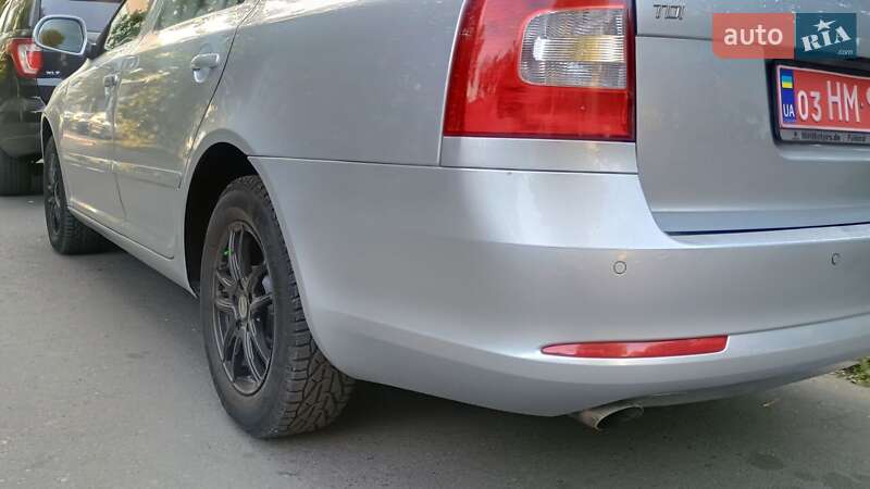 Універсал Skoda Octavia 2012 в Рівному