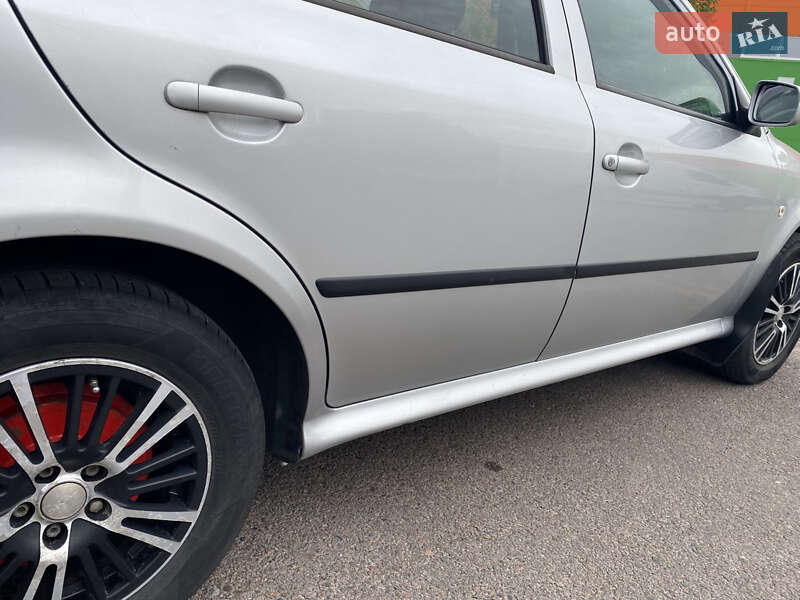 Лифтбек Skoda Octavia 2007 в Ровно