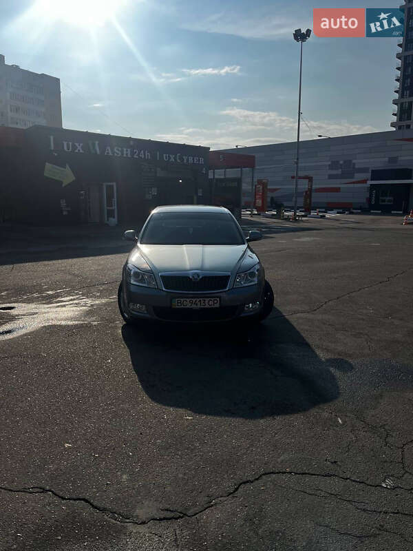 Лифтбек Skoda Octavia 2012 в Львове