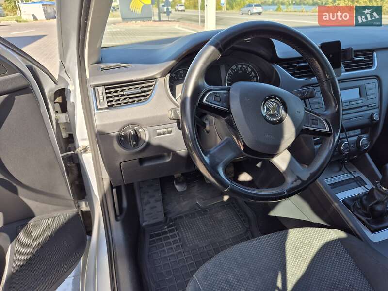 Лифтбек Skoda Octavia 2014 в Вышгороде