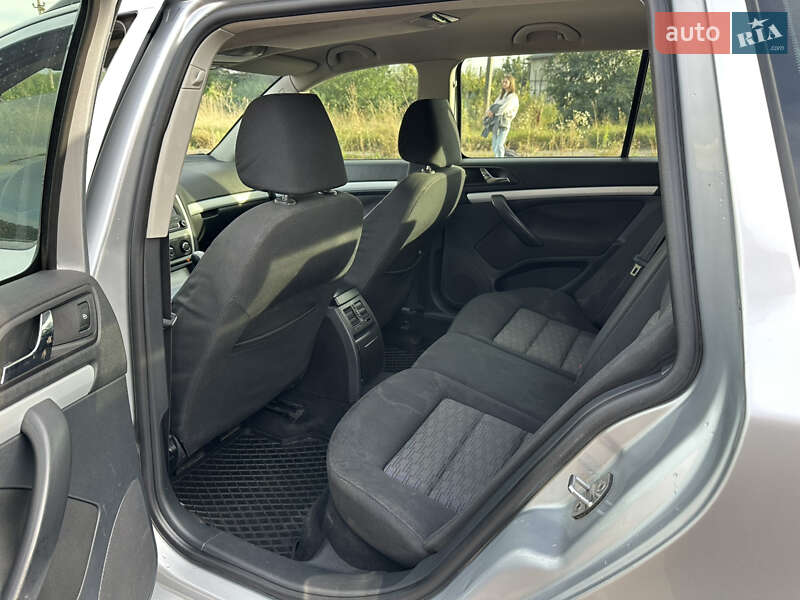 Універсал Skoda Octavia 2009 в Коростені