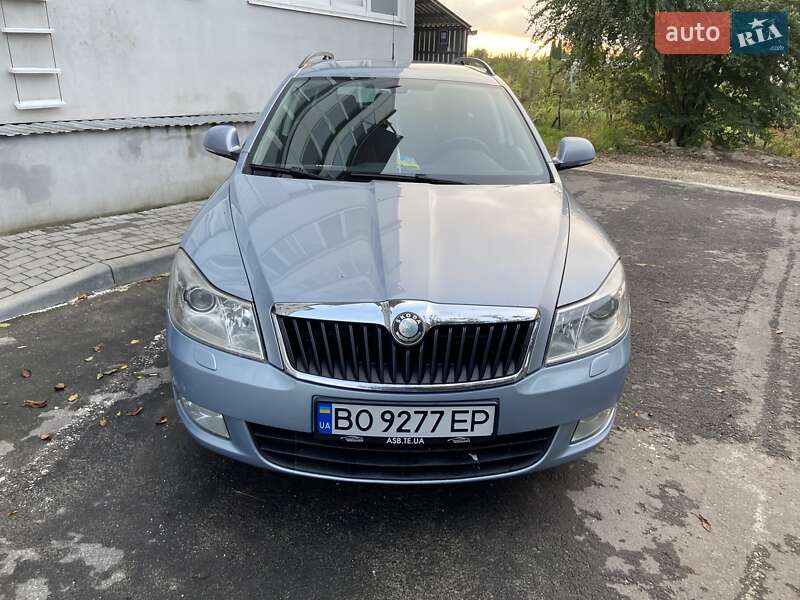 Универсал Skoda Octavia 2010 в Зборове фото 2 Универсал Skoda Octavia 2010 в Зборове