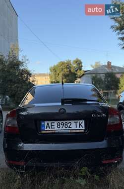 Ліфтбек Skoda Octavia 2010 в Павлограді