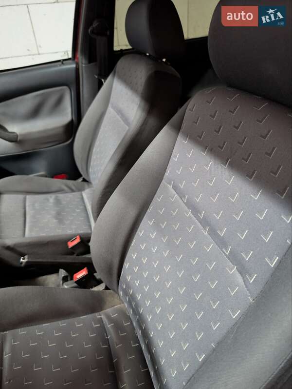 Ліфтбек Skoda Octavia 2006 в Яготині фото 4 Ліфтбек Skoda Octavia 2006 в Яготині