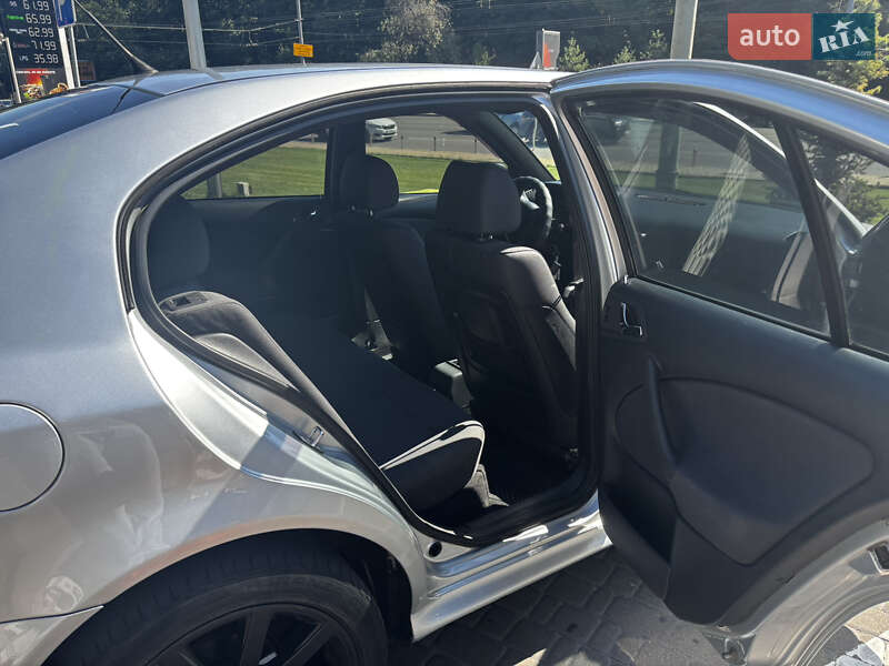 Лифтбек Skoda Octavia 2007 в Киеве