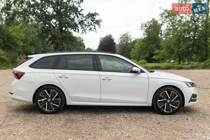 Универсал Skoda Octavia 2021 в Ровно