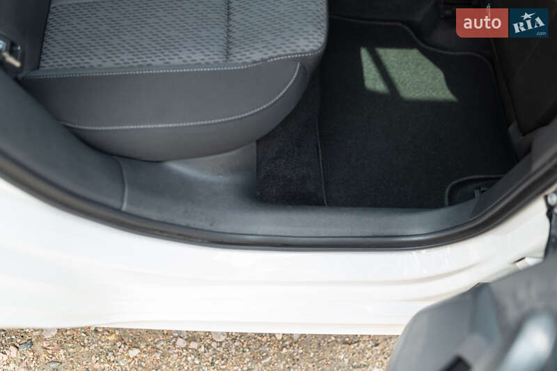 Универсал Skoda Octavia 2021 в Ровно