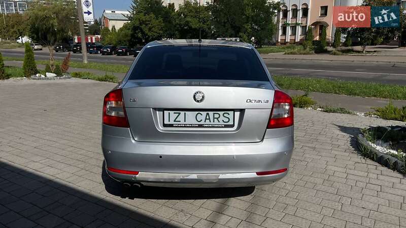 Лифтбек Skoda Octavia 2010 в Львове