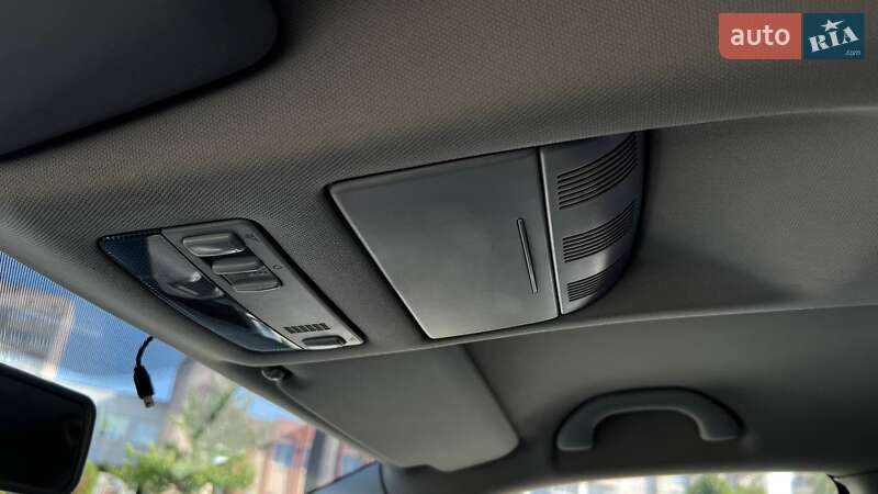 Лифтбек Skoda Octavia 2010 в Львове