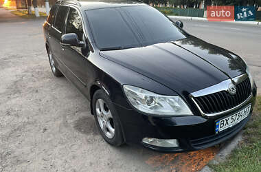 Универсал Skoda Octavia 2010 в Староконстантинове
