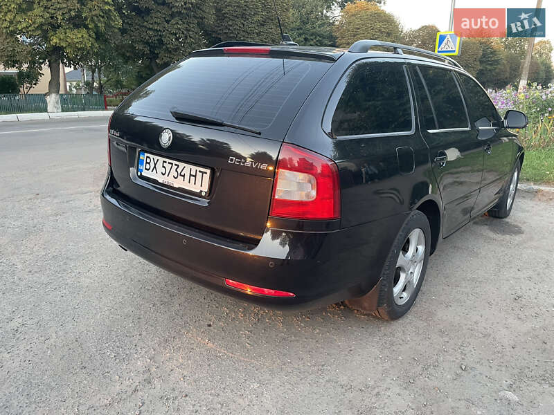 Универсал Skoda Octavia 2010 в Староконстантинове
