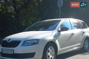 Универсал Skoda Octavia 2014 в Чернигове