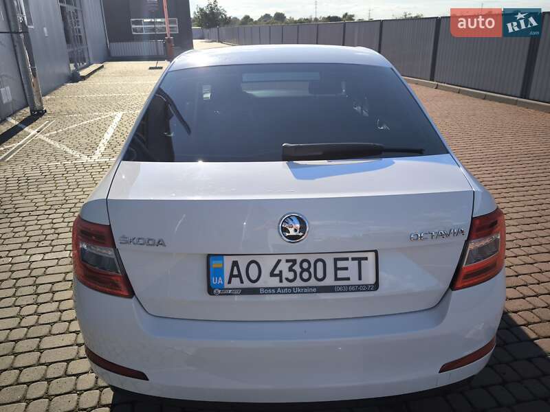Ліфтбек Skoda Octavia 2015 в Мукачевому