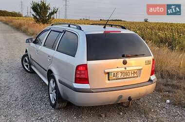 Універсал Skoda Octavia 2001 в Дніпрі