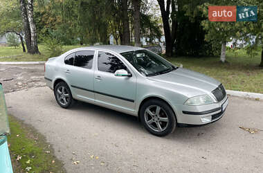 Лифтбек Skoda Octavia 2004 в Ровно