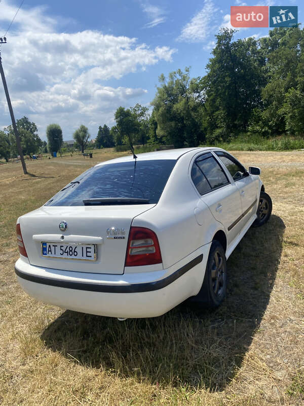 Лифтбек Skoda Octavia 2006 в Ивано-Франковске