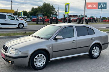 Лифтбек Skoda Octavia 2006 в Виннице
