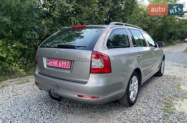Универсал Skoda Octavia 2010 в 