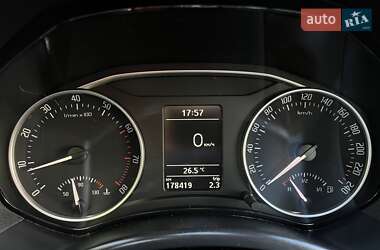 Универсал Skoda Octavia 2010 в 