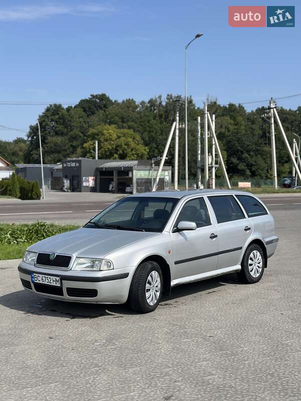 Универсал Skoda Octavia 1999 в Львове