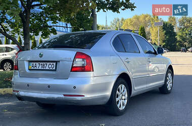 Ліфтбек Skoda Octavia 2011 в 