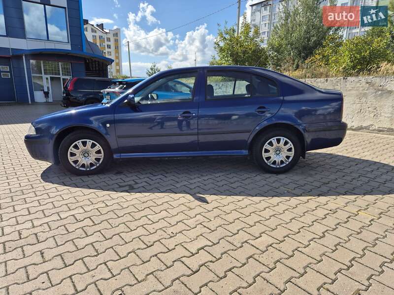 Лифтбек Skoda Octavia 2008 в Ивано-Франковске