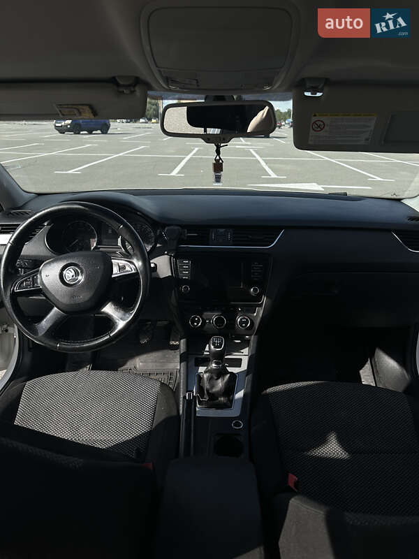 Универсал Skoda Octavia 2013 в Каменец-Подольском