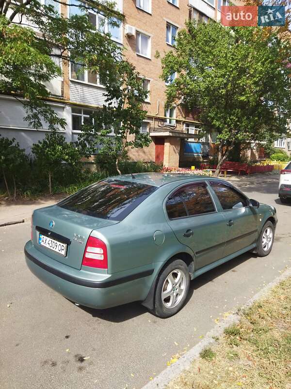 Універсал Skoda Octavia 2003 в Краснограді