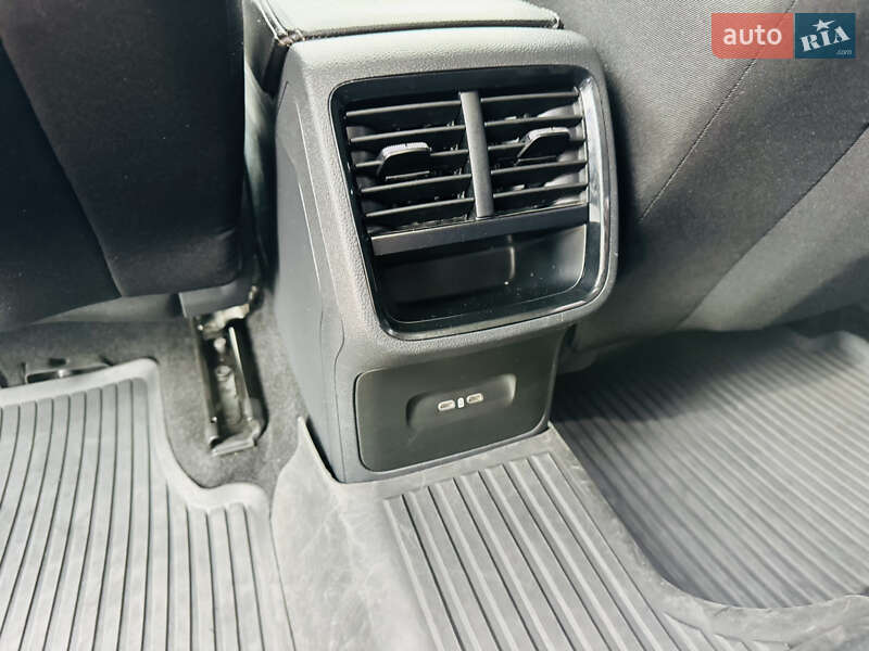 Лифтбек Skoda Octavia 2020 в Мукачево