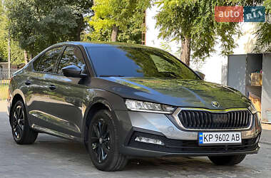 Лифтбек Skoda Octavia 2024 в Днепре