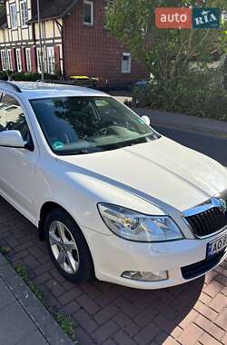 Универсал Skoda Octavia 2012 в Тячеве