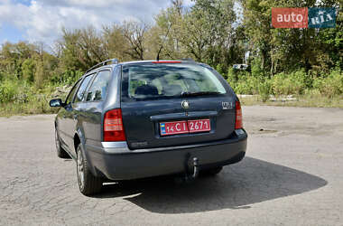 Универсал Skoda Octavia 2009 в 