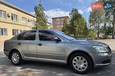 Лифтбек Skoda Octavia 2012 в 