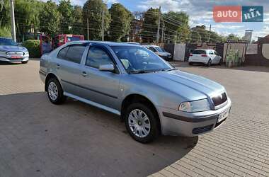 Лифтбек Skoda Octavia 2006 в 