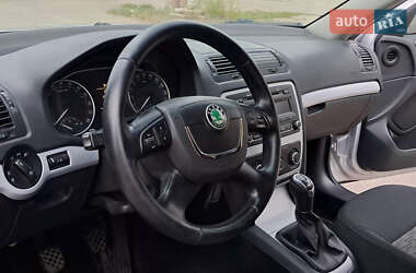 Универсал Skoda Octavia 2011 в 