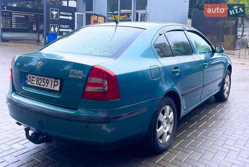 Лифтбек Skoda Octavia 2005 в Львове