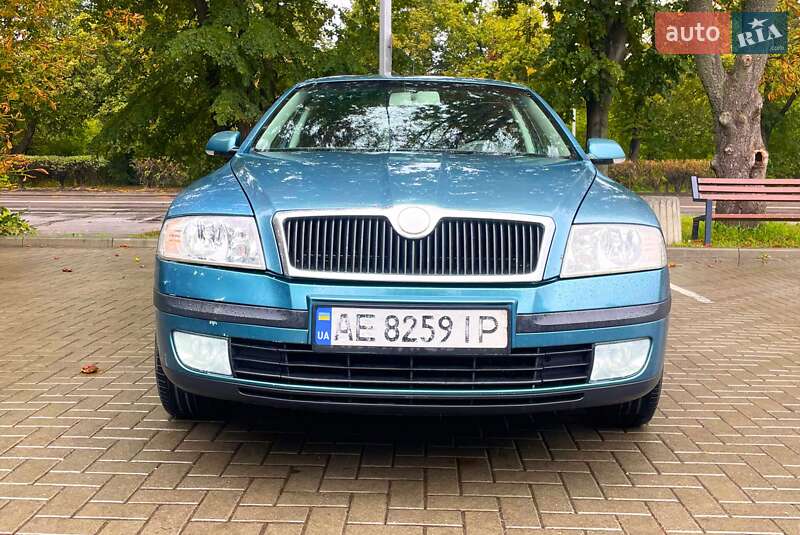 Лифтбек Skoda Octavia 2005 в Львове